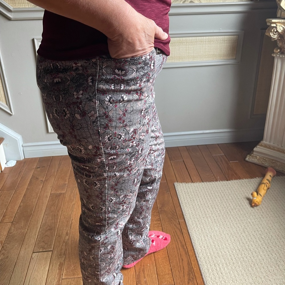 Brand new pants Lisette L Pants